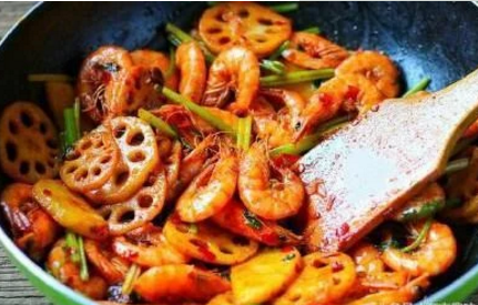 超级好吃的干锅虾，闻着香，吃着爽！