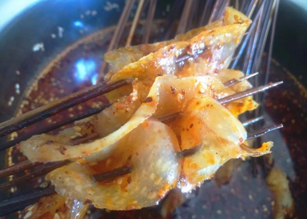 四川特色小吃，看起来很有油吃起来很香