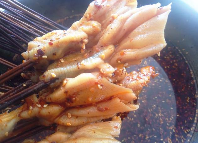 四川特色小吃，看起来很有油吃起来很香