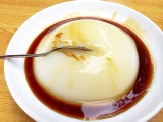 夏季天热，在家自制特色小吃凉糕，方法简单