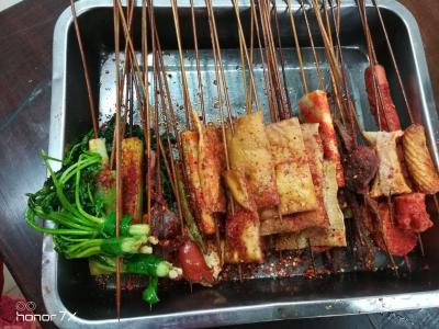 油炸串串香技术花季传媒官网下载要收多少学费？没有时间限制