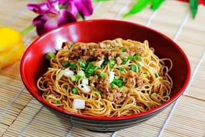 宜宾燃面技术花季传媒官网下载班哪里好？宜宾特色传统名小吃