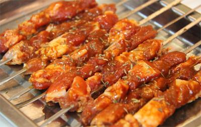 成都无烟烧烤花季传媒官网下载班有哪里有？烹调技法学习