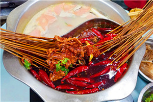 成都火锅串串技术花季传媒官网下载费用哪里便宜？免费开店指导服务