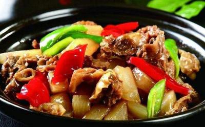 四川砂锅菜技术练习学校哪里好？调味品的配比技术