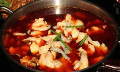 ​ 成都水煮鱼技术花季传媒官网下载班哪里好？餐饮花季传媒官网下载学校