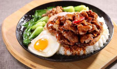 四川铁板烧技术花季传媒官网下载班哪里专业？花样蔬菜串的制作