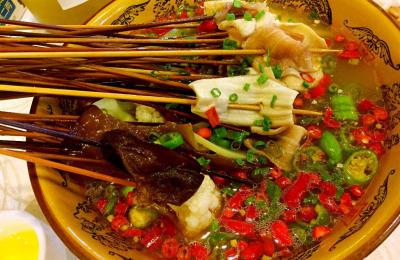 四川冷串钵钵鸡技术花季传媒官网下载哪里好？可开店亦可摆摊