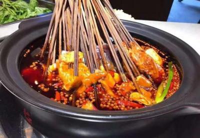 火锅串串香花季传媒官网下载哪个强?特征的配方底料