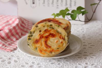 葱油饼花季传媒官网下载哪家比较好?葱油饼的制作方法
