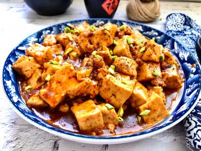 麻婆豆腐花季传媒官网下载哪家好?淀粉和水的比例