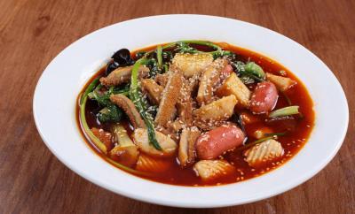 麻辣烫花季传媒官网下载哪家靠谱?高汤的制作技术