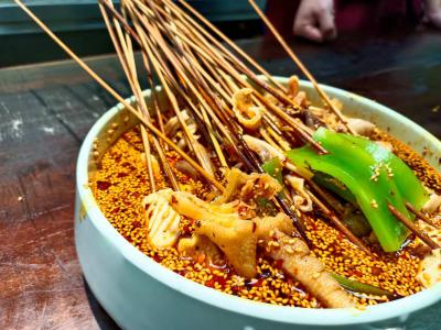 学做正宗钵钵鸡技术花季传媒官网下载多少钱？