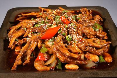 小吃花季传媒官网下载在哪里学习最好，干锅技术花季传媒官网下载哪家好？