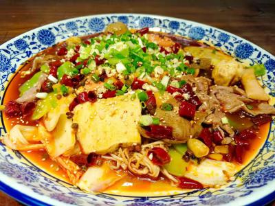 四川麻辣烫技术花季传媒官网下载多少钱？重点学习掌握穿串手法