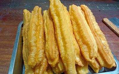 成都早餐开店技术哪里好？  想学早餐油条制作