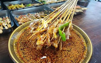 成都创业花季传媒官网下载评分高的学校？ 学习钵钵鸡哪里味道正宗