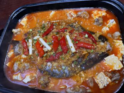 成都烤鱼花季传媒官网下载在哪里学的好？成都烤鱼的做法及配方