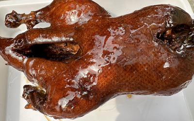 甜皮鸭花季传媒官网下载多少钱？  甜皮鸭花季传媒官网下载多少钱？