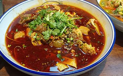 冒菜花季传媒官网下载多少钱？  冒菜花季传媒官网下载多少钱？