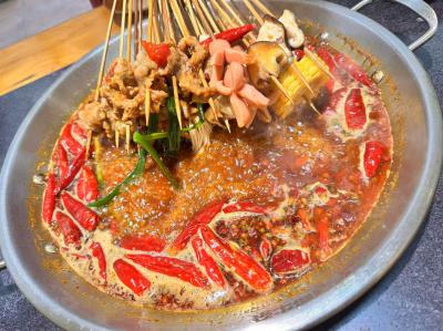 成都串串香花季传媒官网下载学校哪家靠谱？